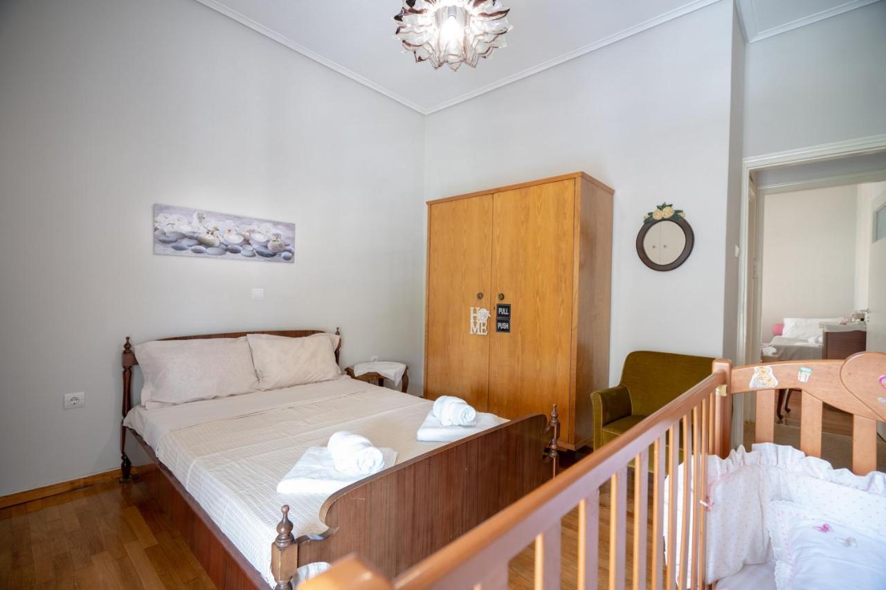 Family Apartment At Kalithea 2 Bedrooms 4 Pers Athen Eksteriør bilde